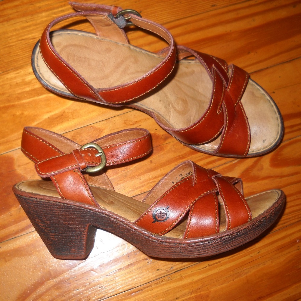 *SALE* Born Sandals Heels Shoes Size 8 M/W